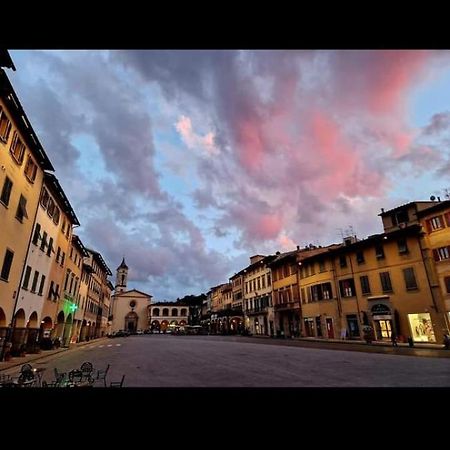 Terrazza Il Canto Al Romano フィリーネ・ヴァルダルノ エクステリア 写真