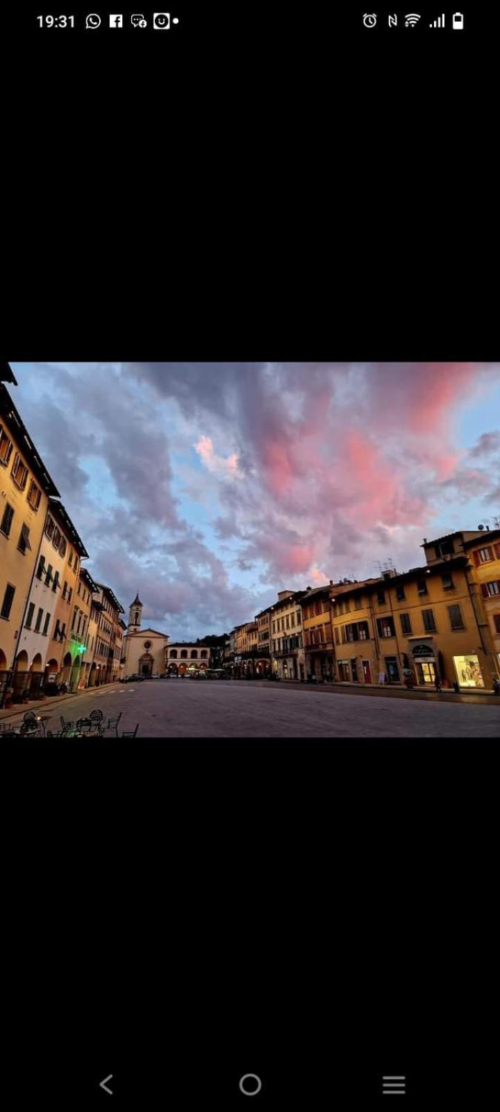 Terrazza Il Canto Al Romano フィリーネ・ヴァルダルノ エクステリア 写真