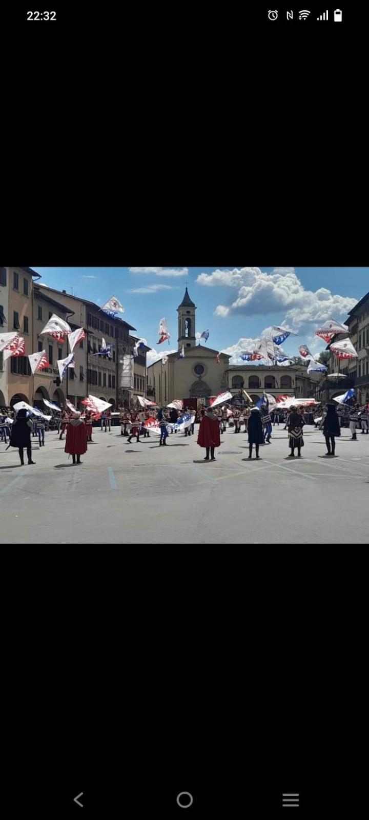 Terrazza Il Canto Al Romano フィリーネ・ヴァルダルノ エクステリア 写真